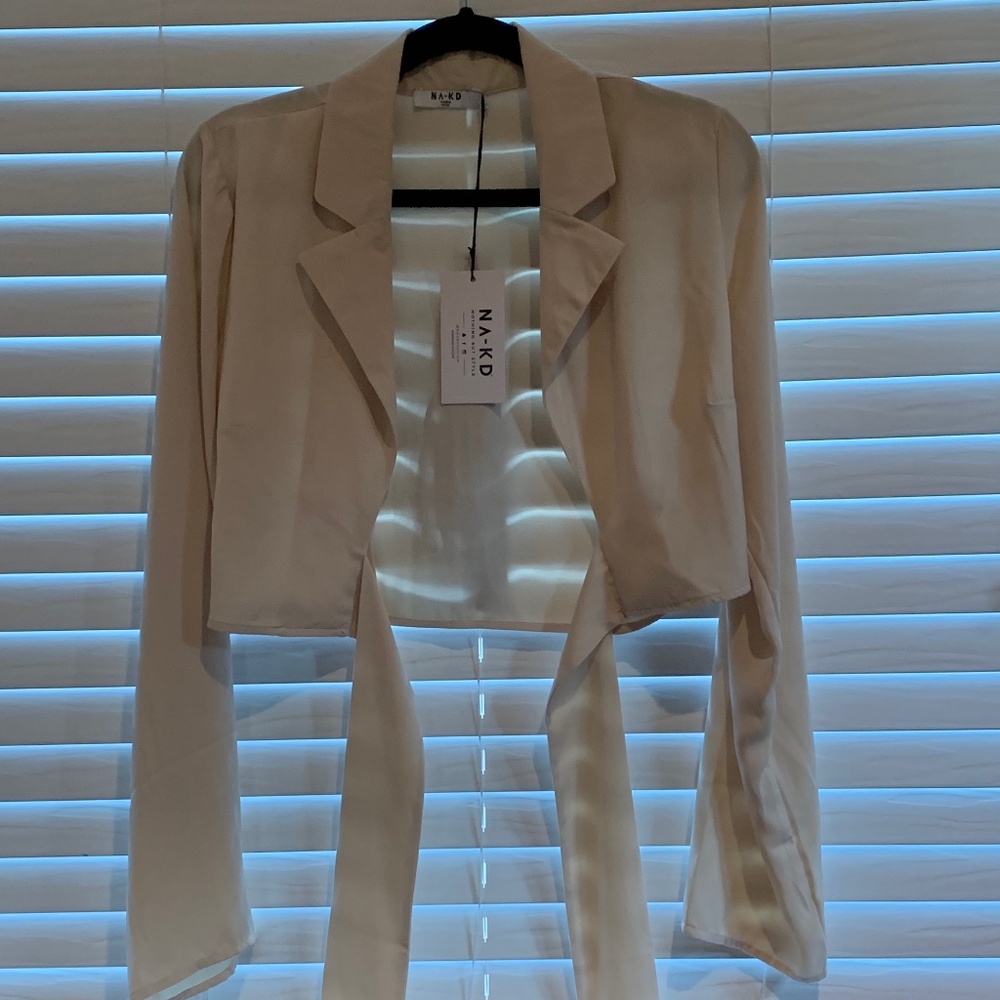 Front tie blouse